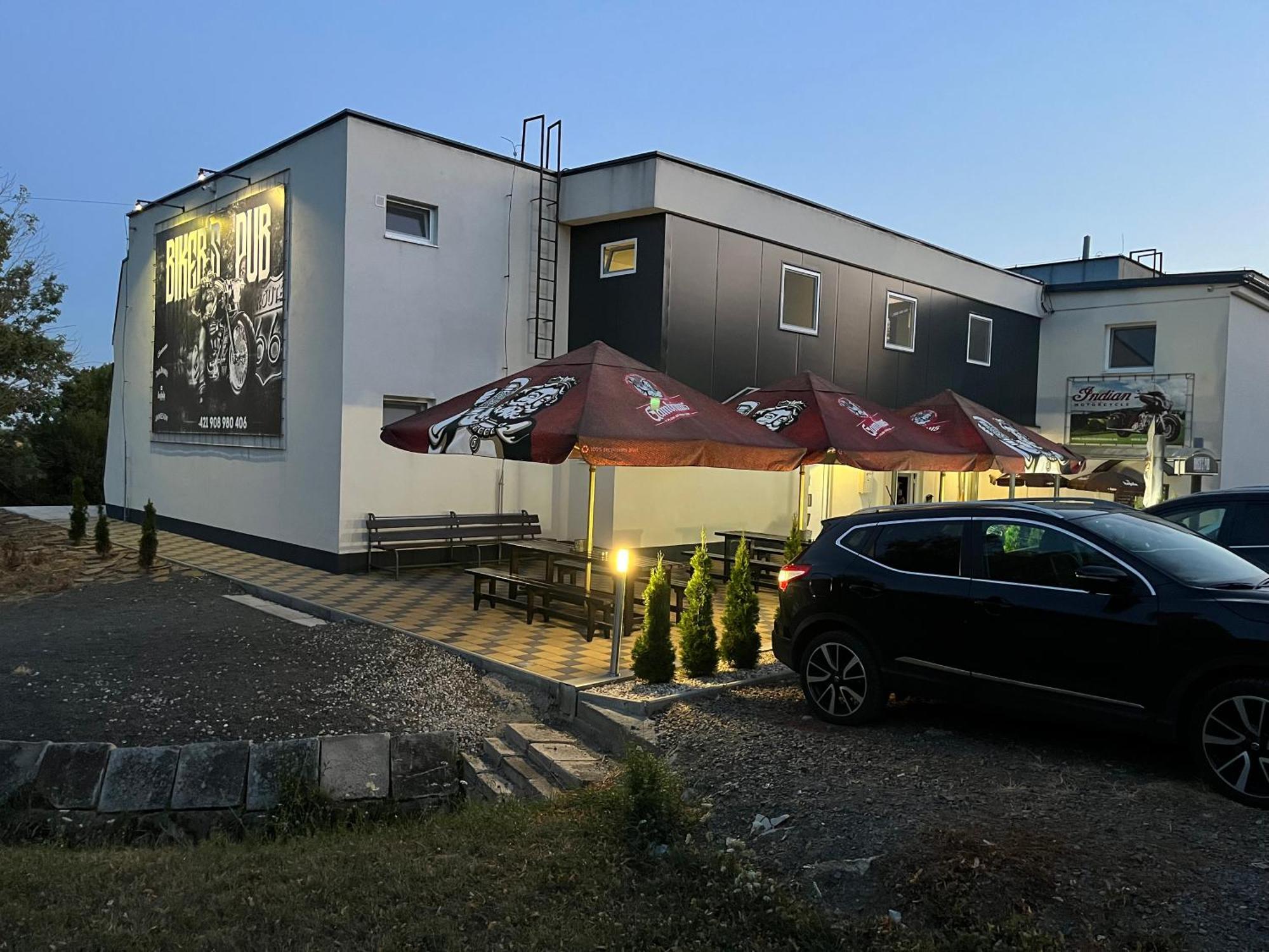 Penzion Biker'S Kaluza Exterior photo