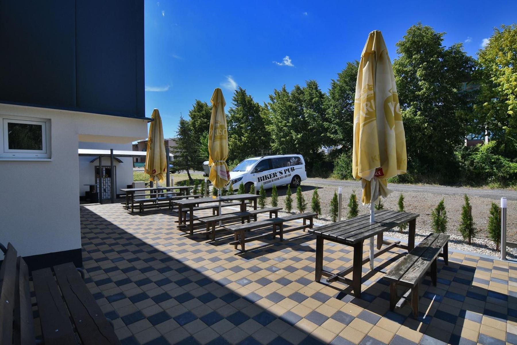 Penzion Biker'S Kaluza Exterior photo